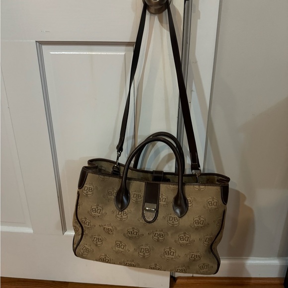 Authentic DOONEY AND BOURKE extra large satchal bag - Picture 3 of 8